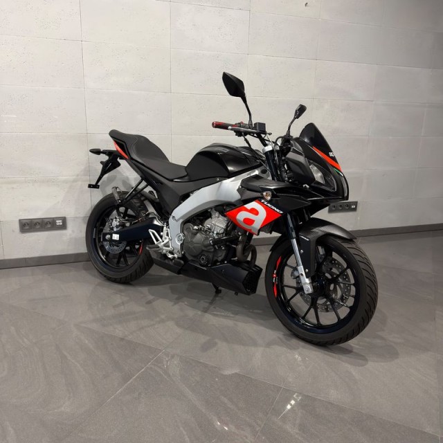 aprilia
