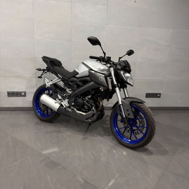 yamaha