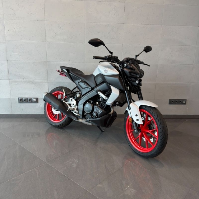 yamaha