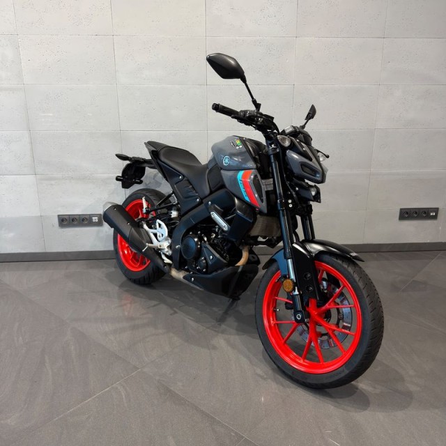 yamaha